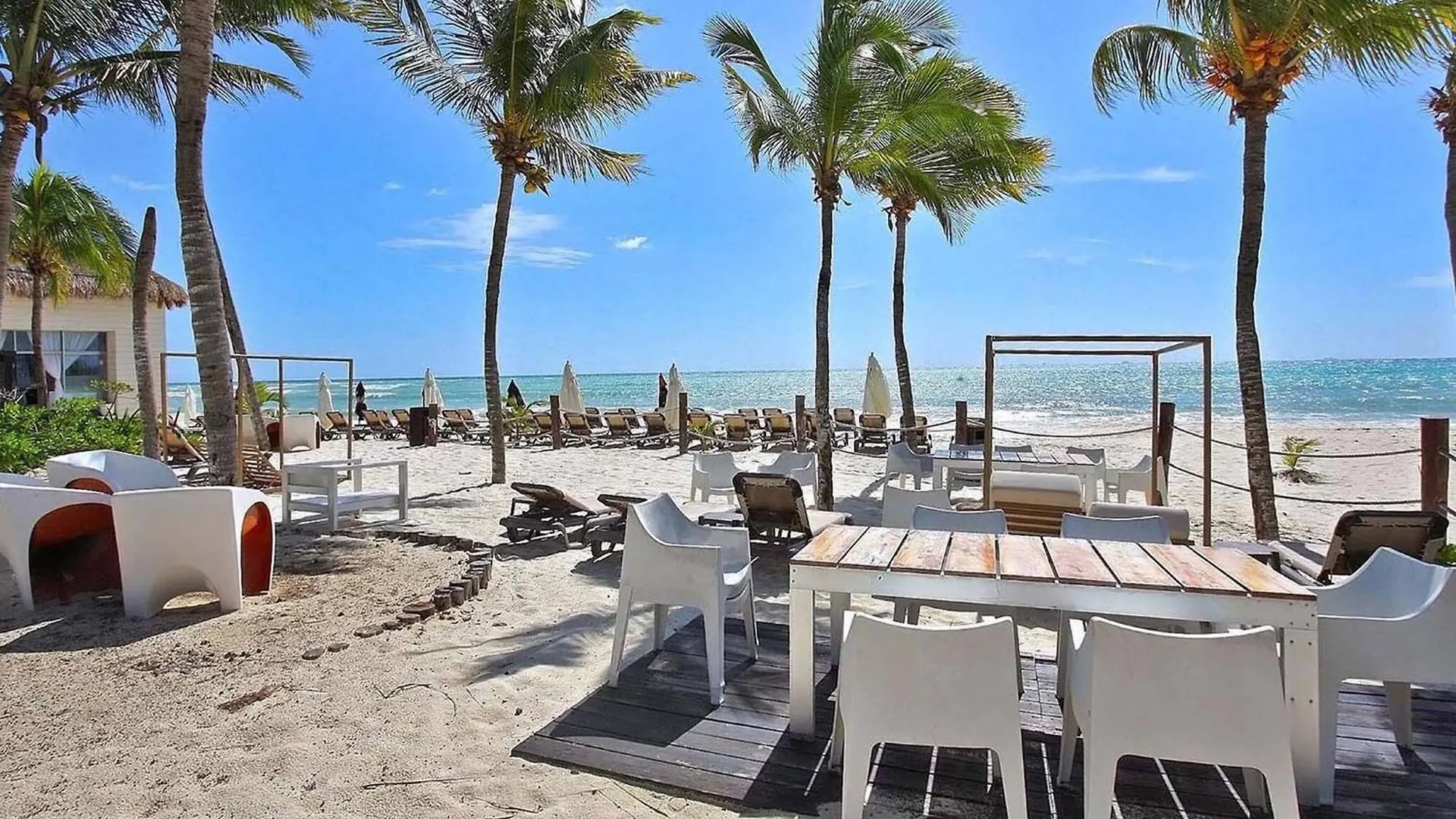 Beachfront Condo With Tub, 3 Bedroom & Pool - At Mareazul Condo Corazon 신데 델 카르멘 멕시코